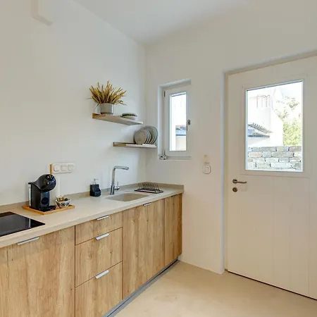 Silver Petra * Páros