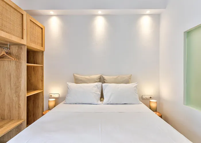 Silver Petra Apartment *