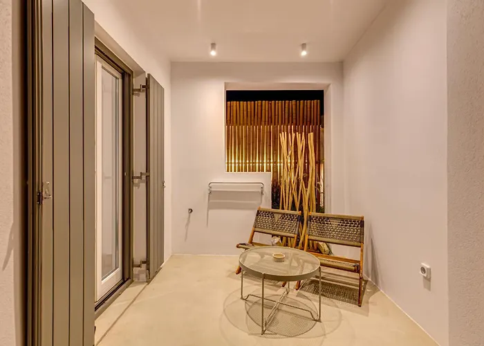 Silver Petra Apartment *